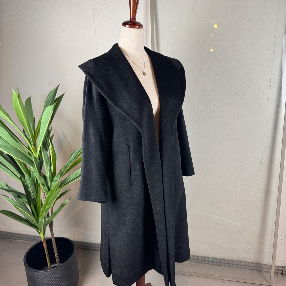 Vintage 1960s Cuddle Coat Black Shawl Collar Long Coat John Wanamaker S/M - Picture 4 of 8